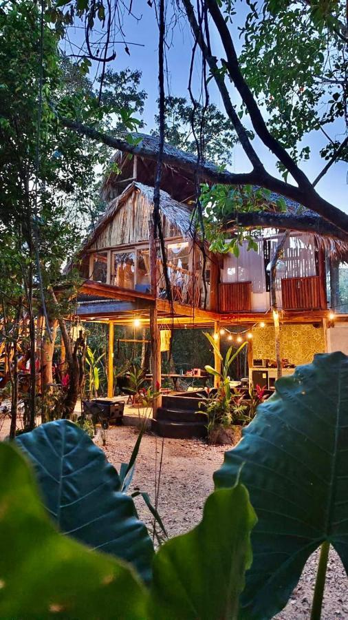 Nuscaa Boutique Tree House & Spa Hotell Puerto Morelos Exteriör bild